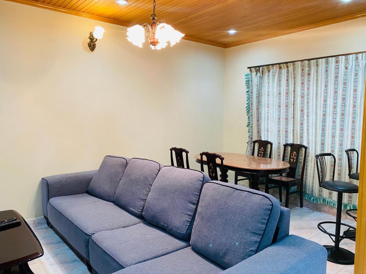 فندق 100 Oastel Coliving تاناه راتا المظهر الخارجي الصورة