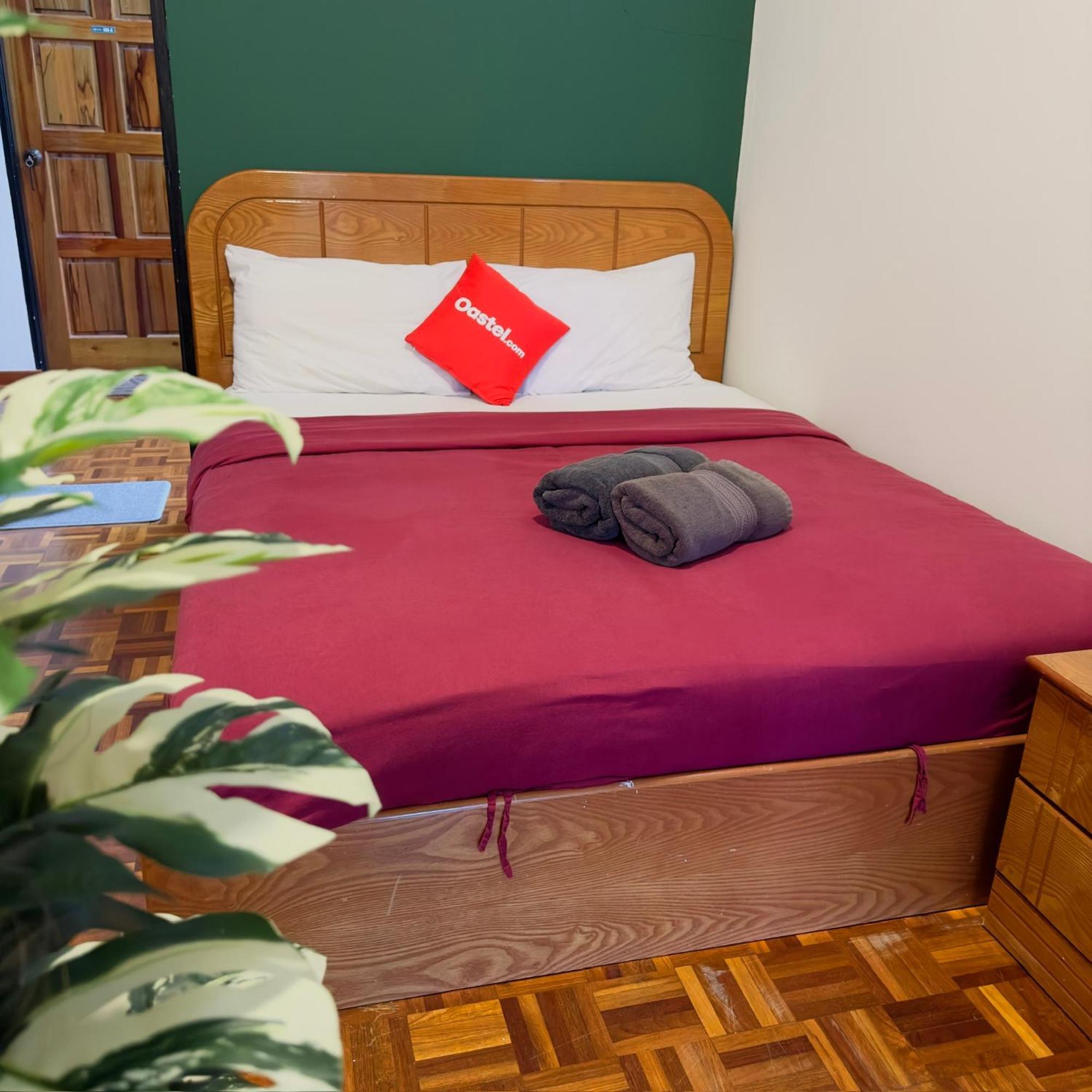 فندق 100 Oastel Coliving تاناه راتا المظهر الخارجي الصورة