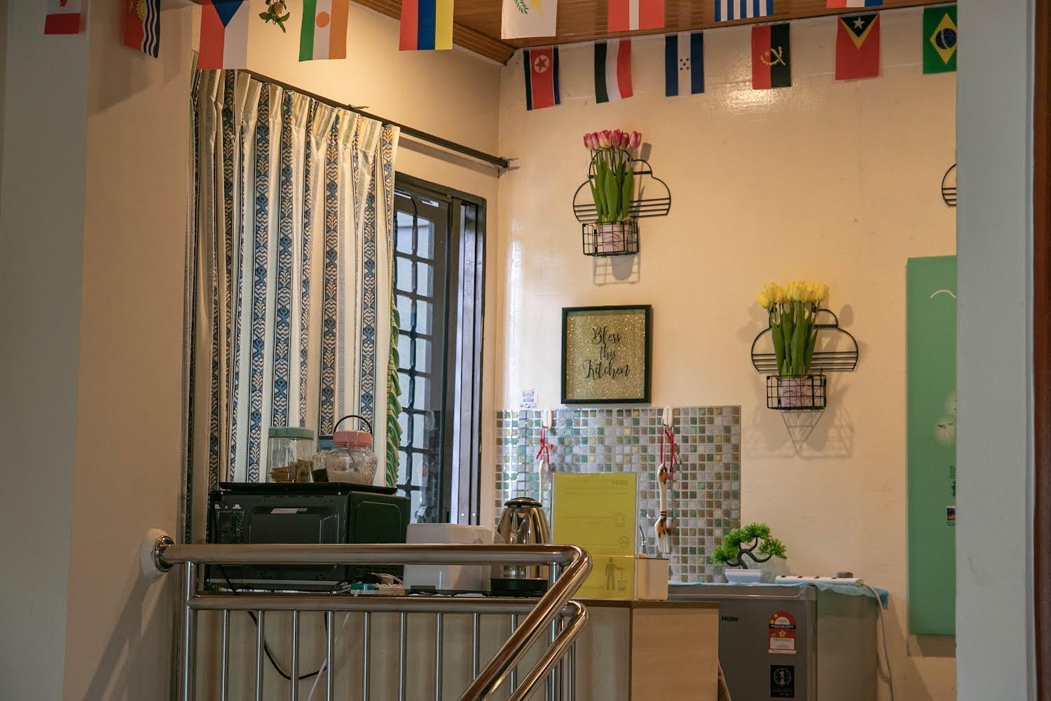 فندق 100 Oastel Coliving تاناه راتا المظهر الخارجي الصورة