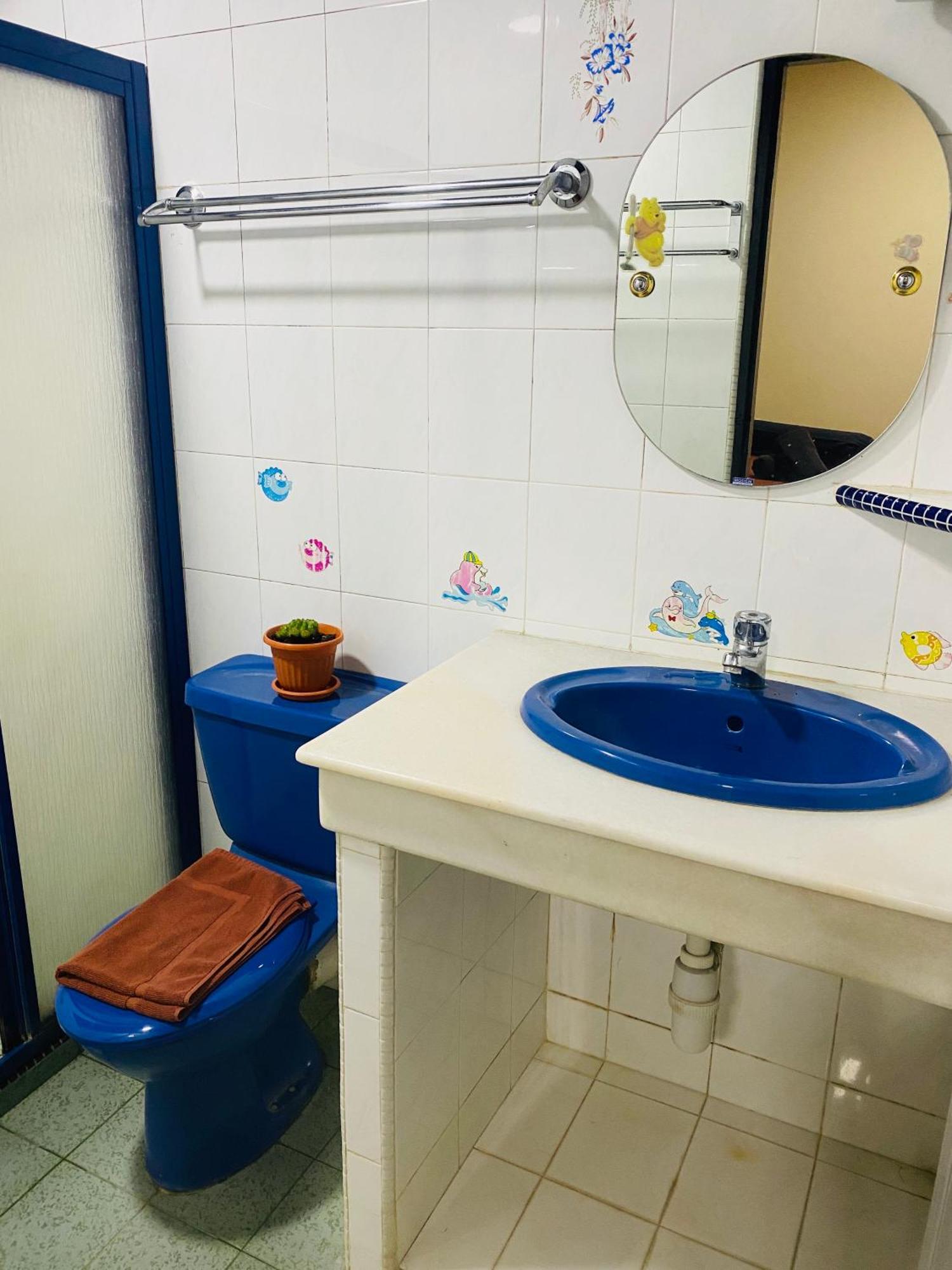 فندق 100 Oastel Coliving تاناه راتا الغرفة الصورة